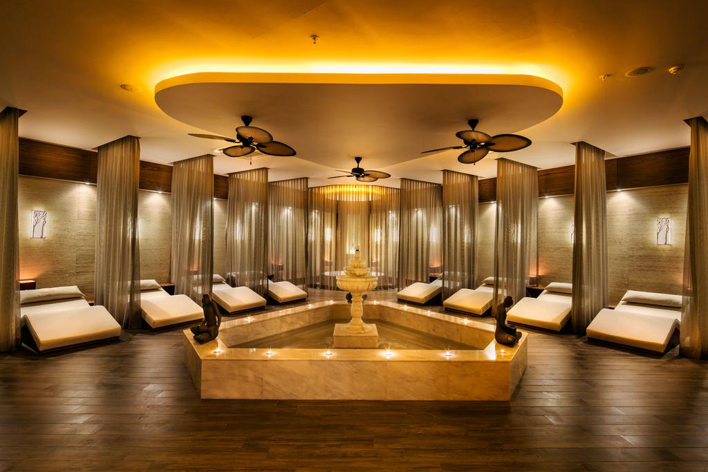 Відгуки про готелі Nirvana Lagoon Luxury High Class