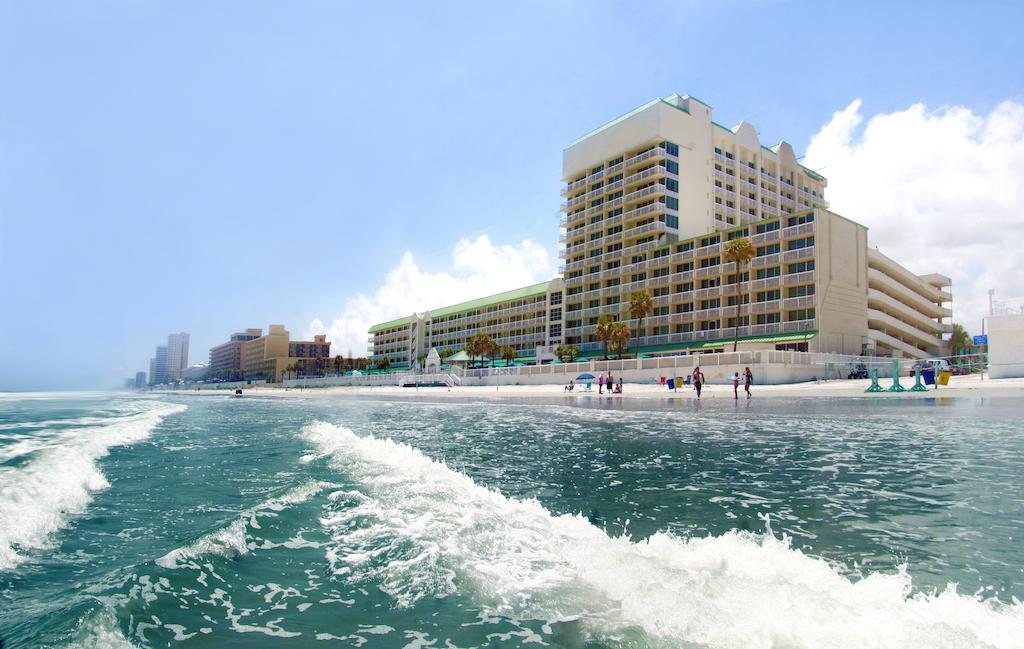 Ціни в готелі Daytona Beach Resort And Conference Center