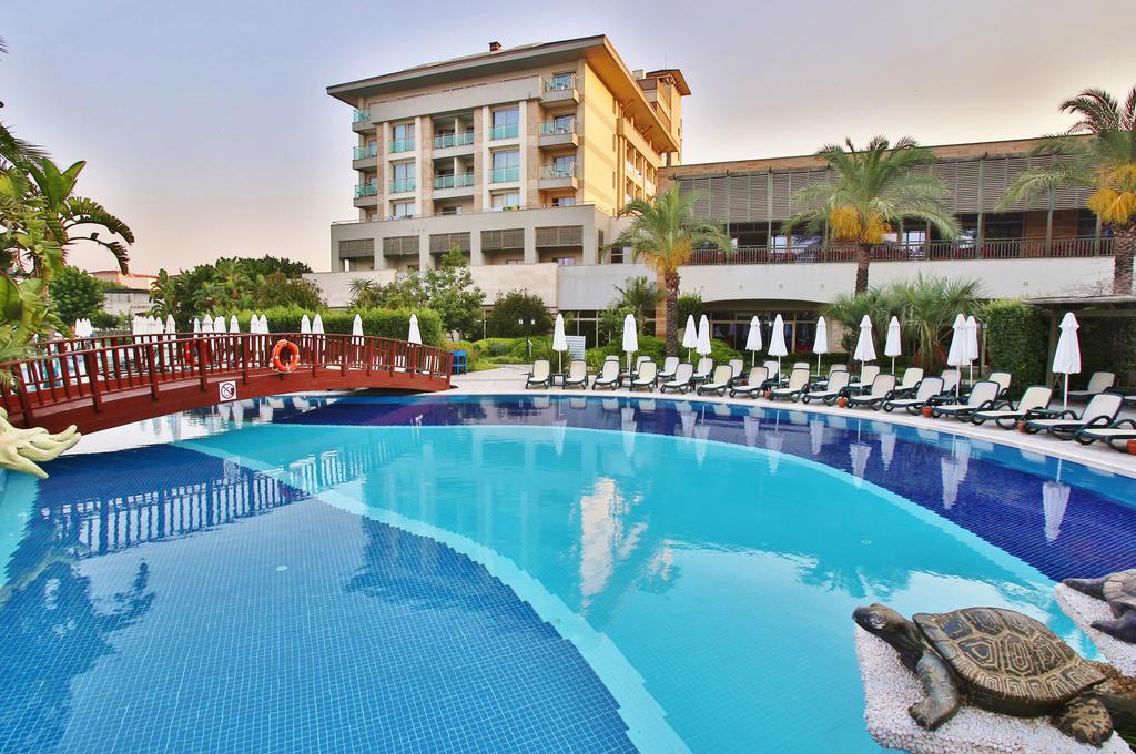 Цены в отеле Sunis Kumkoy Beach Resort & Spa