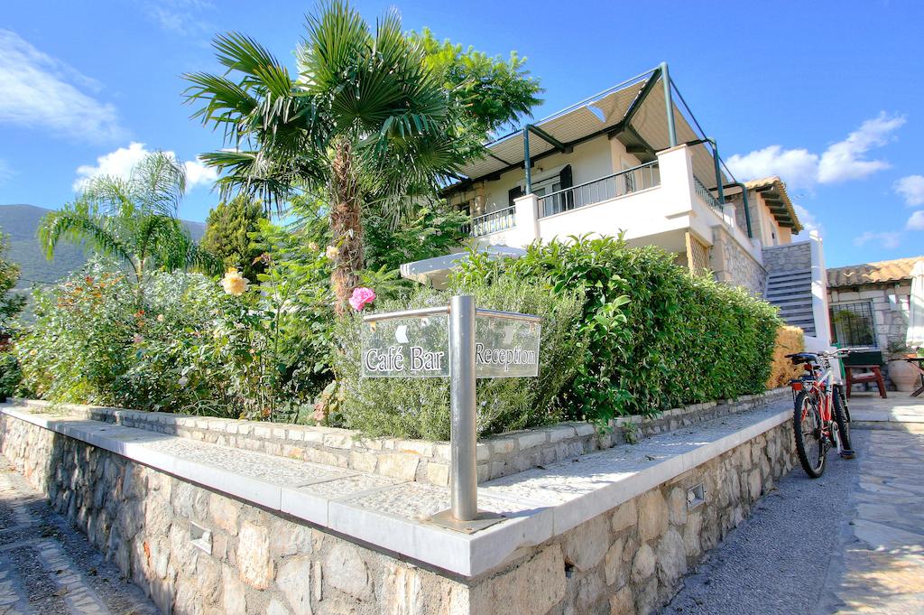 Відпочинок в готелі Sunny Garden Пелопоннес Греція