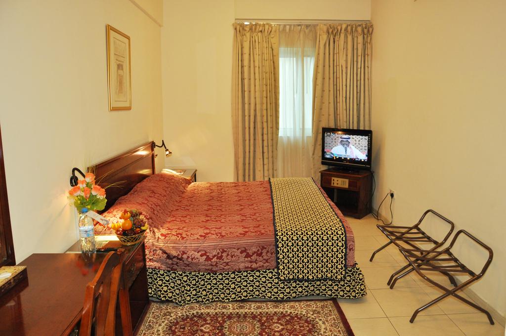 Відпочинок в готелі Ramee Guestline Hotel Apartments 2 Дубай (місто)