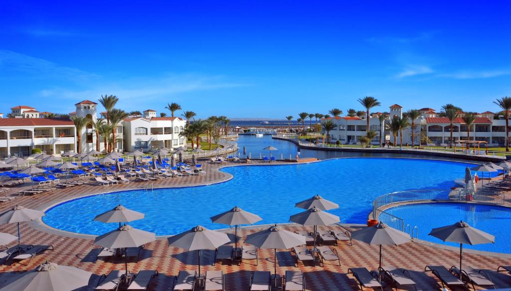 Hot tours in Hotel Pickalbatros Dana Beach Resort Hurghada Egypt