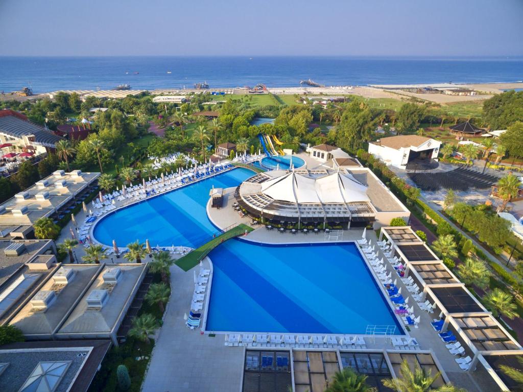 Sunis Elita Beach Resort Hotel & Spa, odżywianie