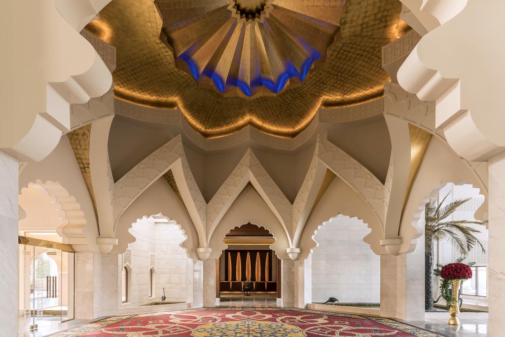 Shangrila Barr Al Jissah Al Husn Resort, Оман, Маскат, туры, фото и отзывы