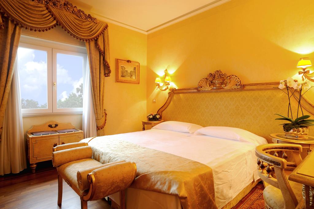 Горящие туры в отель Park Hotel Villa Ariston Лидо-ди-Камайоре