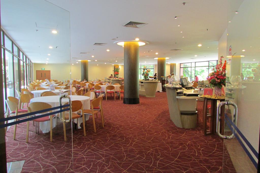 Горящие туры в отель Fort Canning Lodge Сингапур