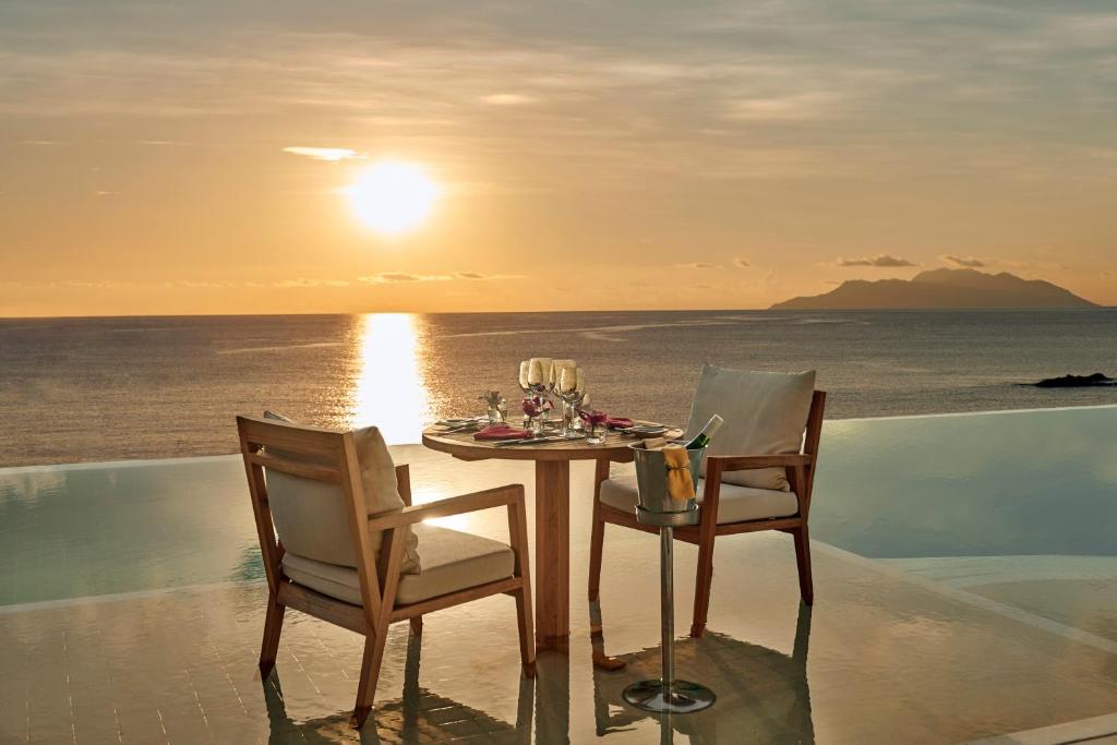Відпочинок в готелі Hilton Seychelles Northolme Resort & Spa Мае (острів)