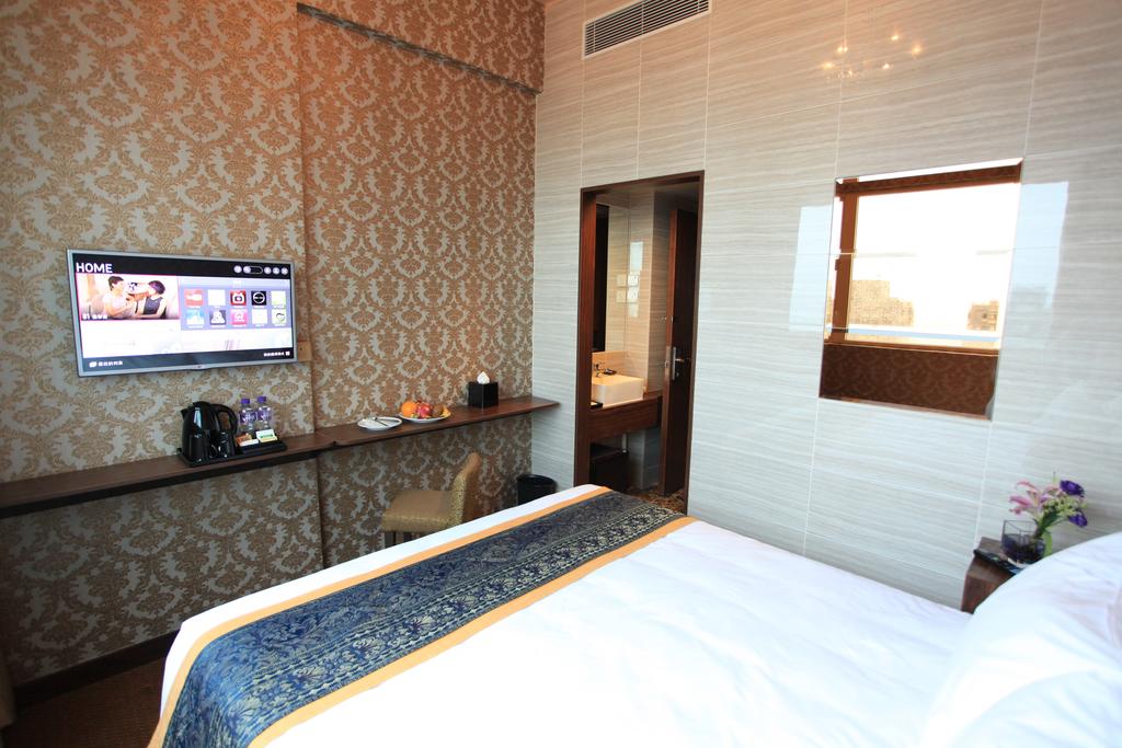 Відпочинок в готелі Grand City Hotel Гонконг Китай