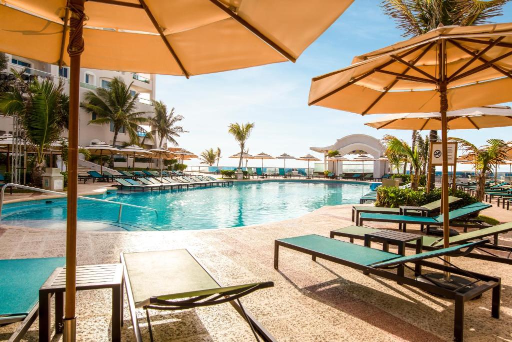 Wyndham Alltra Cancun All Inclusive Resort (ex. Panama Jack Resorts Cancun), фото