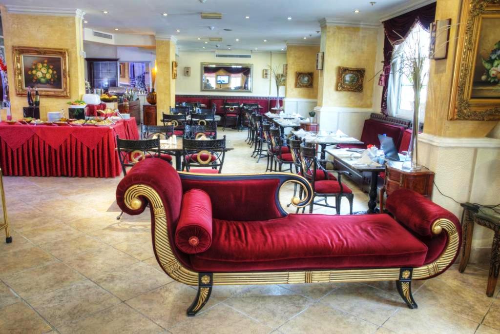 ОАЭ Al Maha Regency Hotel Suites