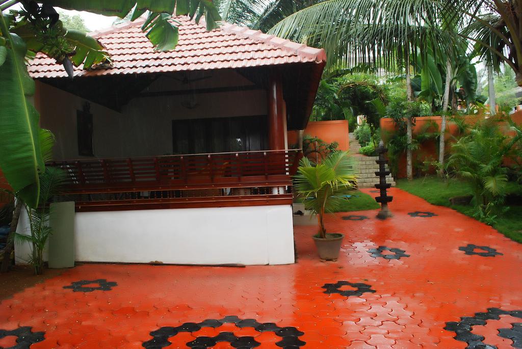 Tours to the hotel Chakra Ayurvedic Resort Kerala
