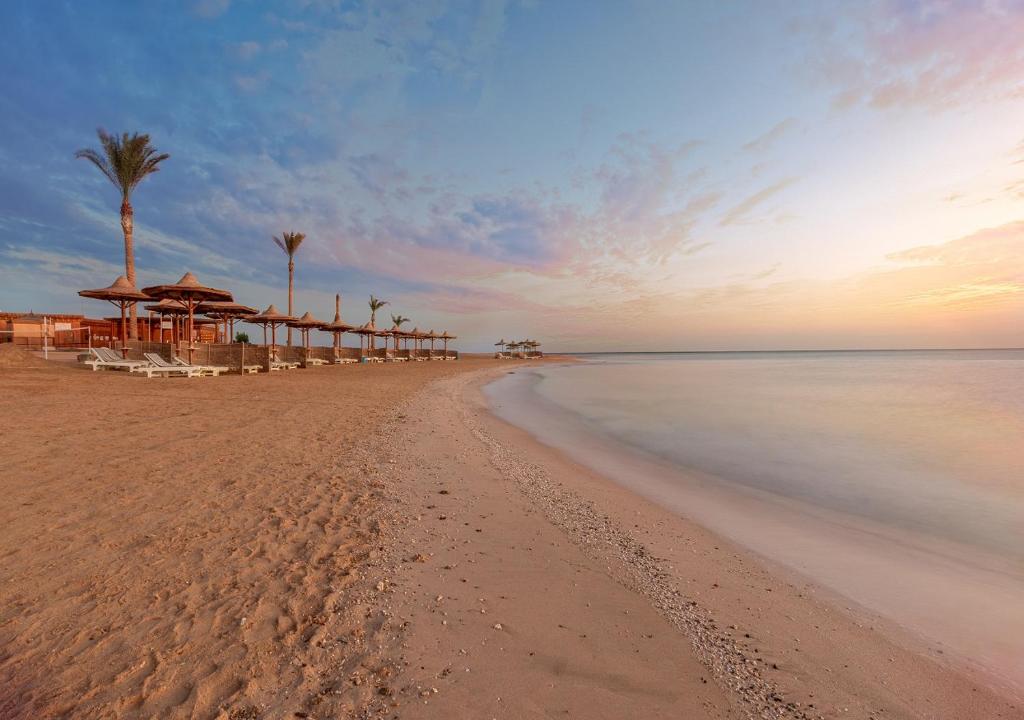 Відпочинок в готелі Deep Blue Beach Resort Марса Алам Єгипет
