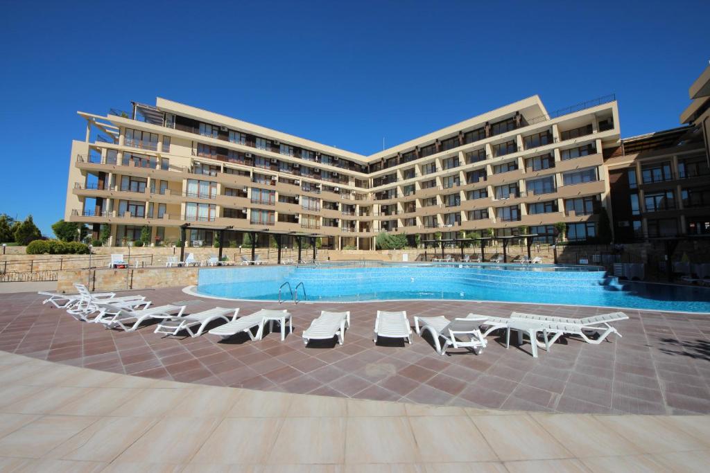 Отдых в отеле Menada Luxor Apartments Свети-Влас Болгария