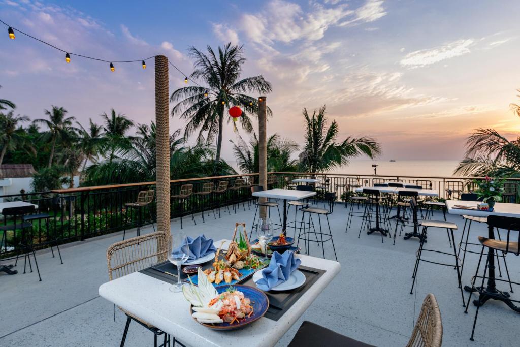 Отзывы гостей отеля Sunset Beach Resort Phu Quoc