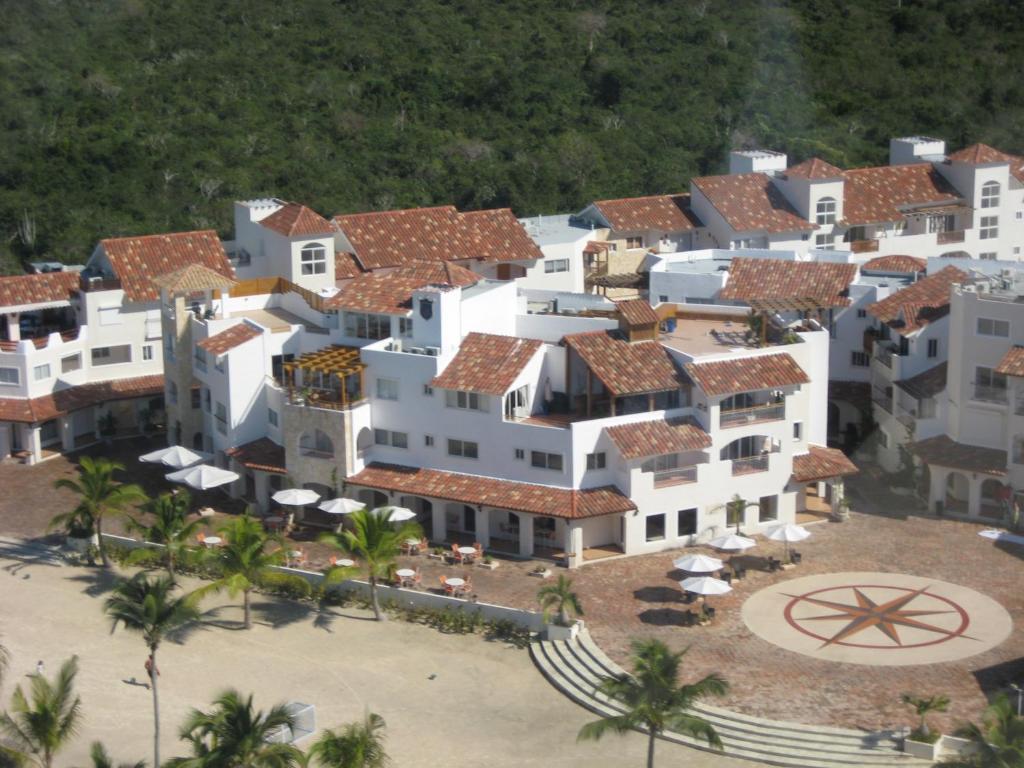 Cadaques Caribe Resort & Villas, Ла-Романа