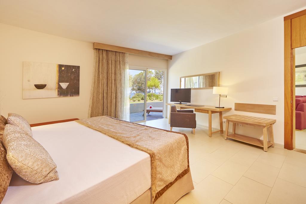 Hotel guest reviews Blau Privilege Portopetro (ex. Puravida Resort Blau Portopetro)