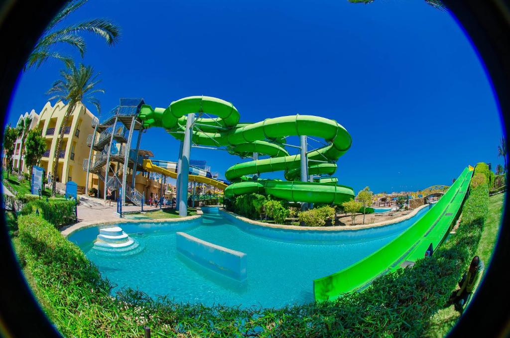 Hotel rest Titanic Beach Resort Hurghada Egypt