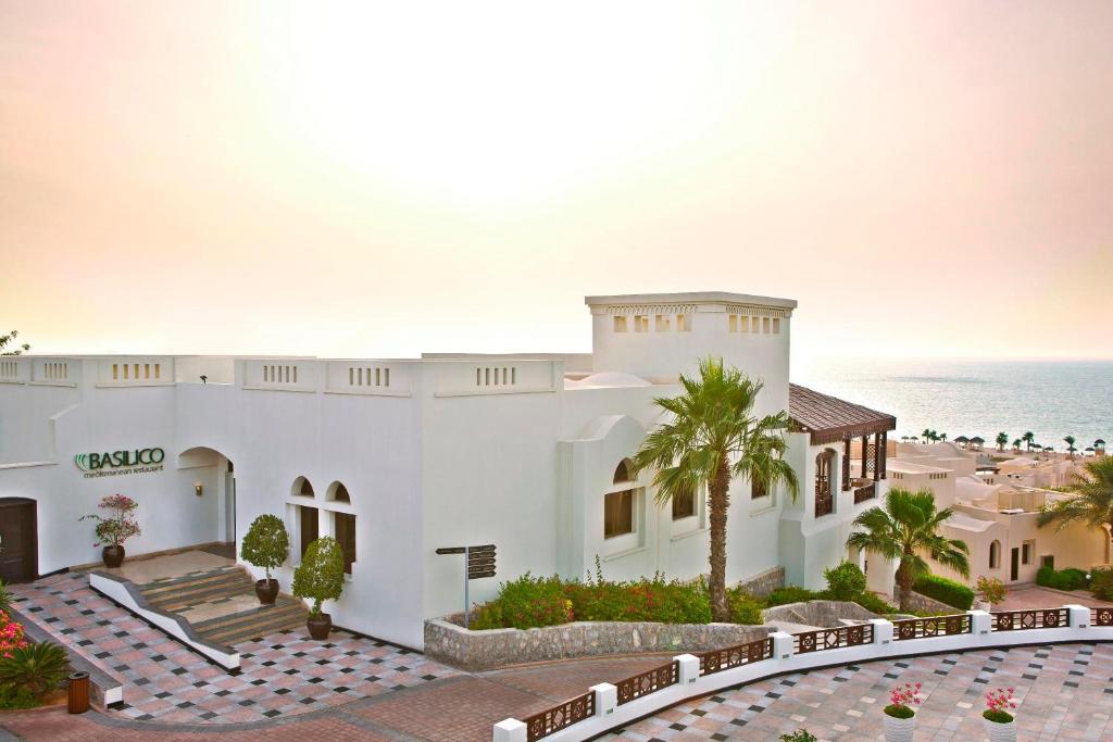 The Cove Rotana Resort, Ras Al Khaimah, photos of tours