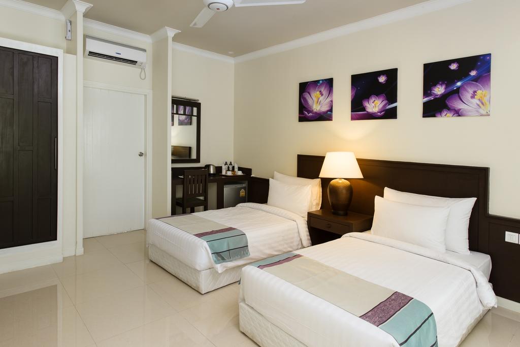 Отдых в отеле Tropical Village Баа Атолл Мальдивы