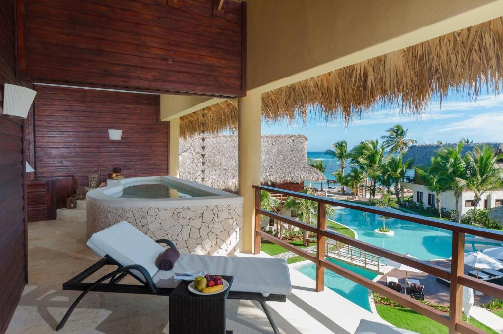 Горящие туры в отель Zoetry Agua Punta Cana Resort Уверо Альто