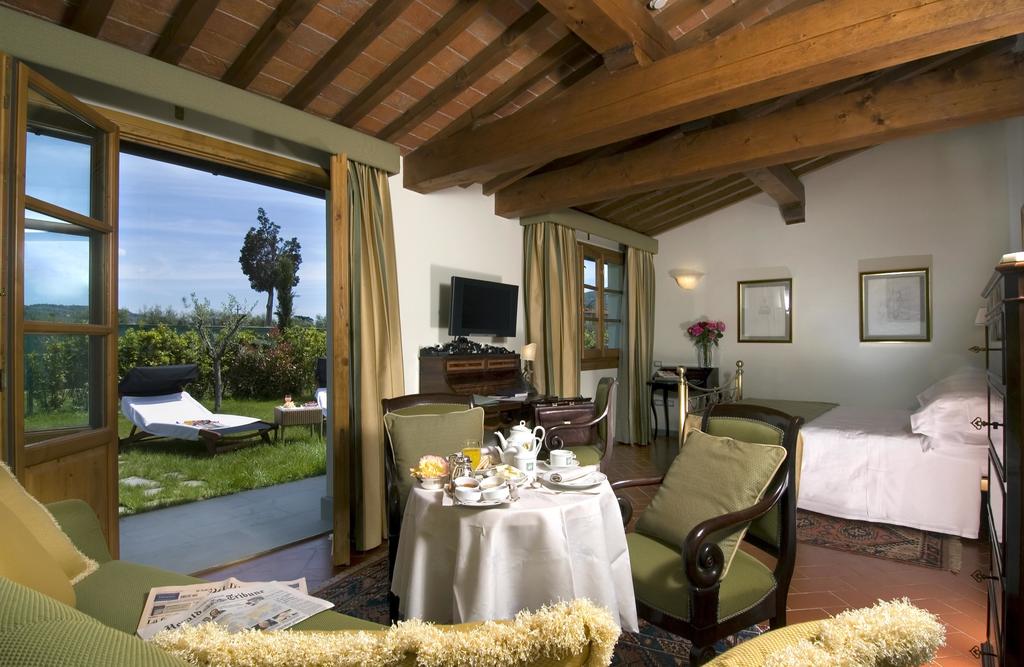 Горящие туры в отель Villa Olmi Resort  Тоскана