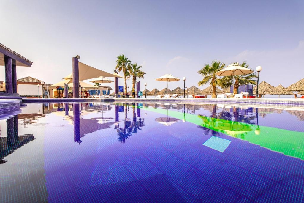 ОАЕ Royal Beach Hotel & Resort Fujairah