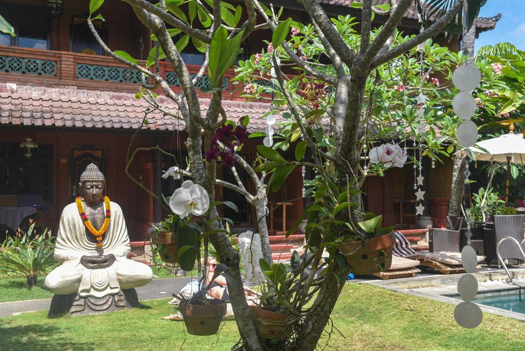 Бали (курорт) Puri Garden