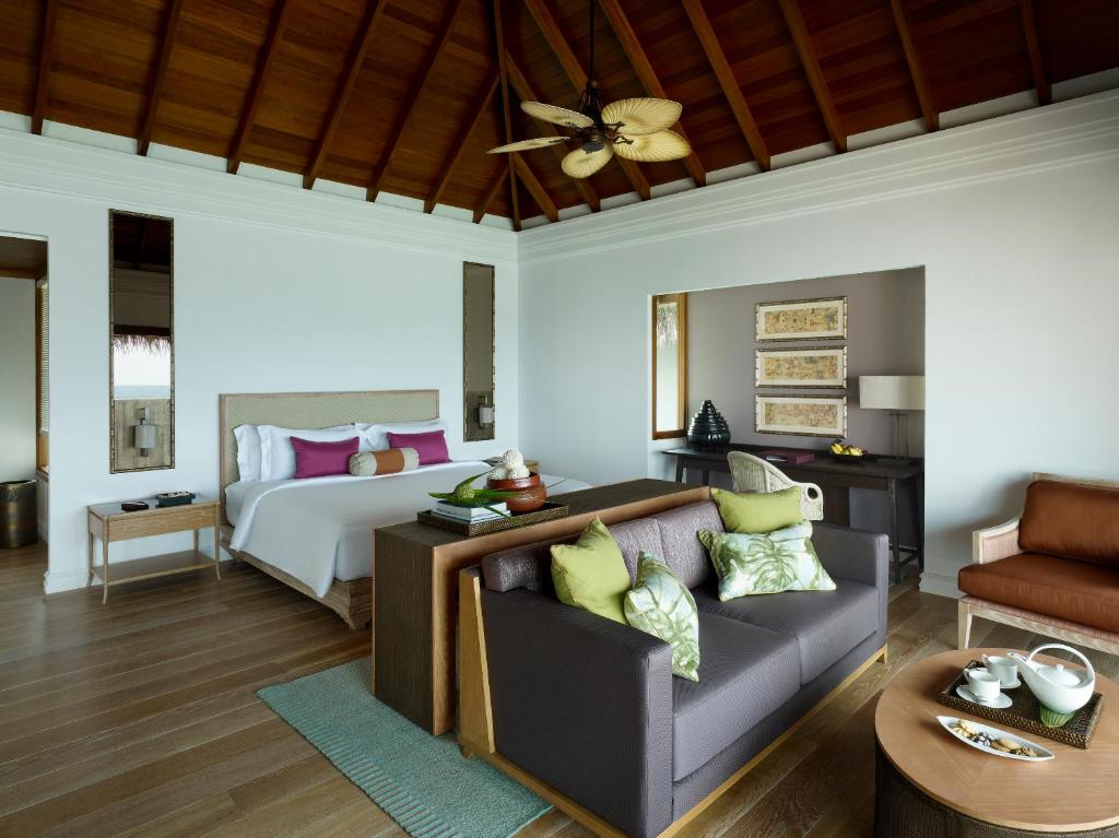 Hotel rest Dusit Thani Maldives