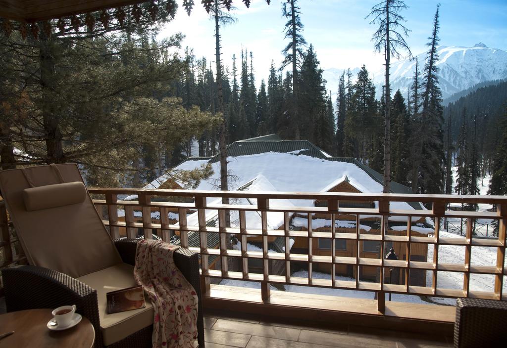 Горящие туры в отель The Khyber Himalayan Resort & Spa Мадурай