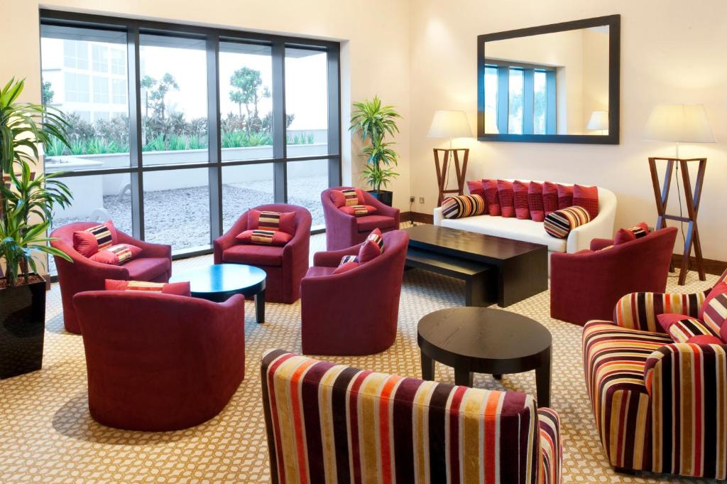 Staybridge Suites Abu Dhabi Yas Island, ОАЭ, Абу-Даби, туры, фото и отзывы