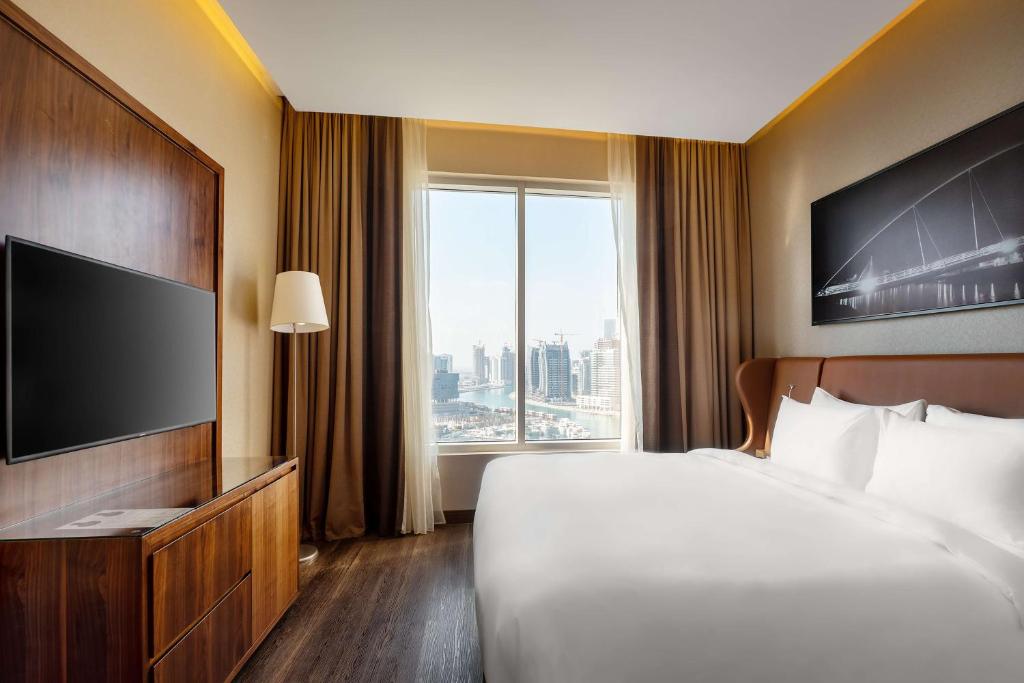 Туры в отель Radisson Blu Hotel, Dubai Canal View Дубай (город) ОАЭ