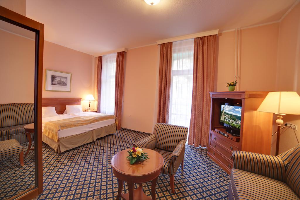 Hot tours in Hotel Villa Lauretta Karlovy Vary