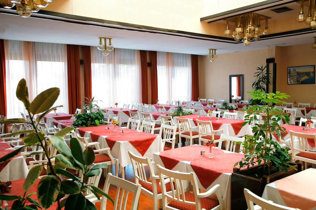 Горящие туры в отель Hotel Opatija