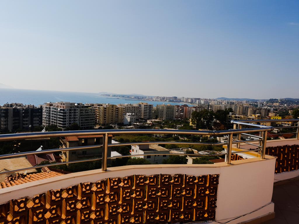 Lux Apartaments, Албания, Влёра