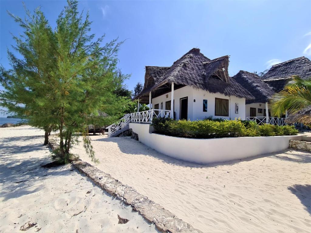 Отель, Танзания, Уроа, Paradise Beach Resort