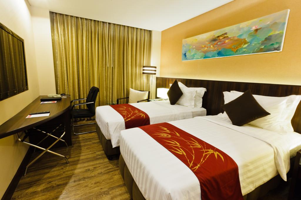 Горящие туры в отель Ramada Manila Манила Филиппины