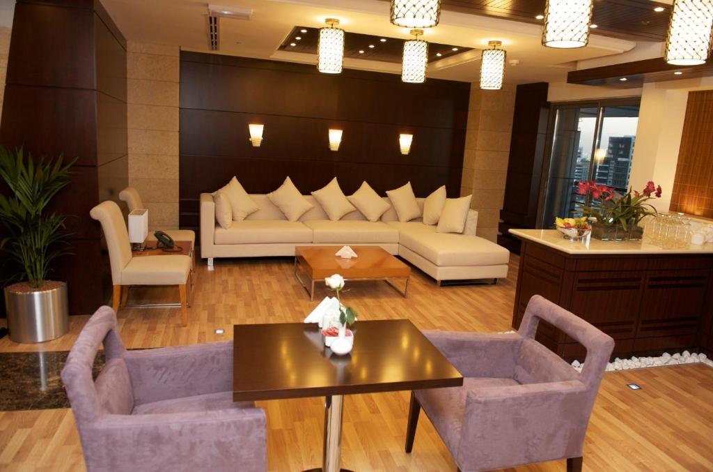 ОАЭ Grand Bellevue Hotel Apartment Dubai