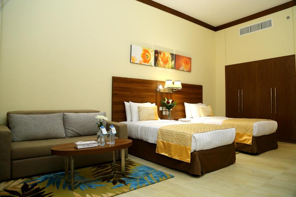 Tulip Al Barsha Hotel Apartments, фото