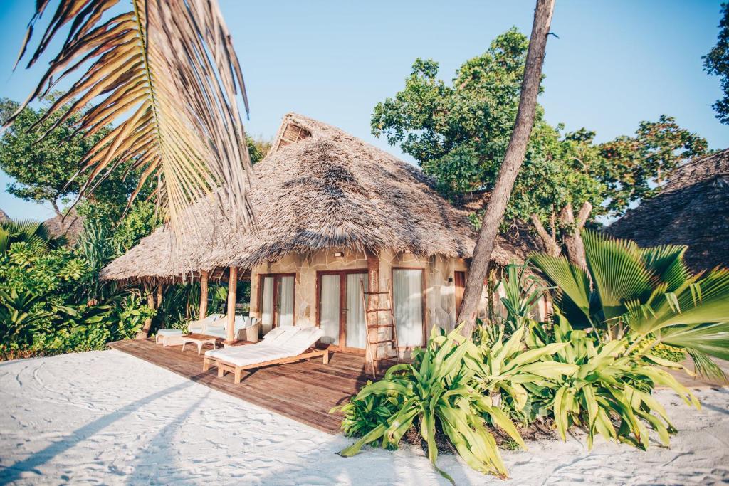 Відпочинок в готелі Tulia Zanzibar Понгве Танзанія