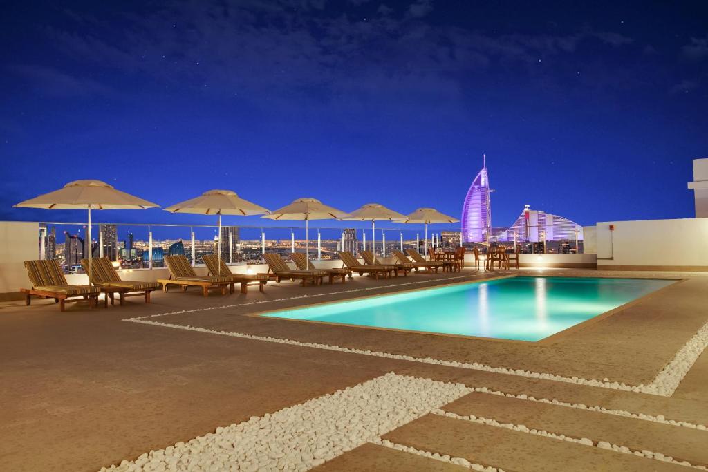 Тури в готель Lemon Tree Hotels Дубай (пляжні готелі)