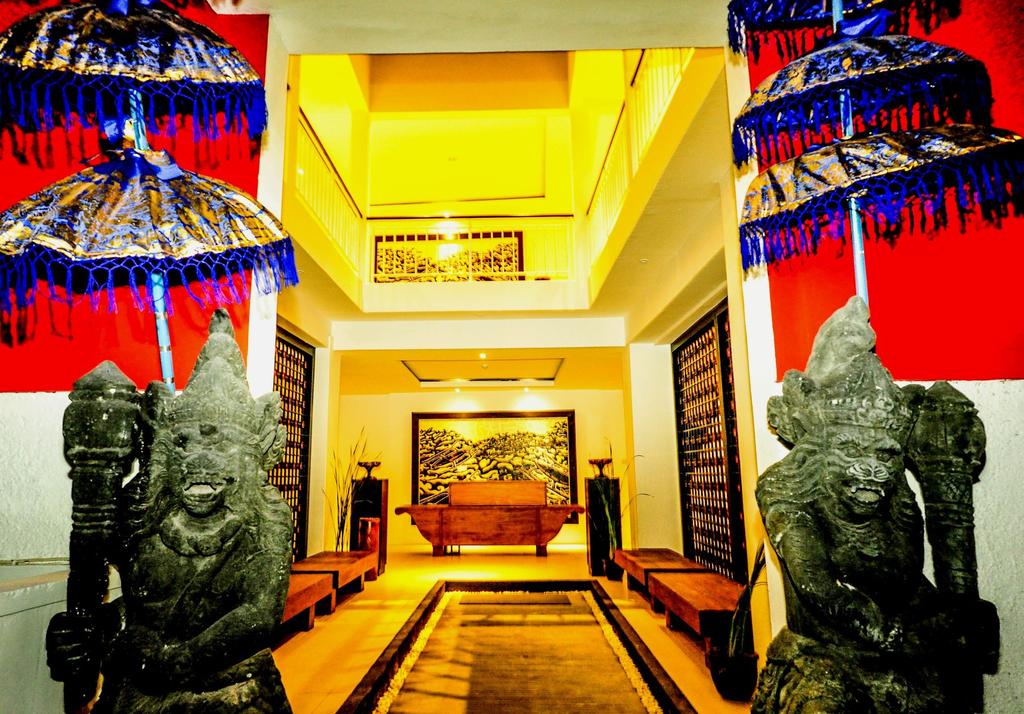 Ozz Hotel Kuta Bali Индонезия цены