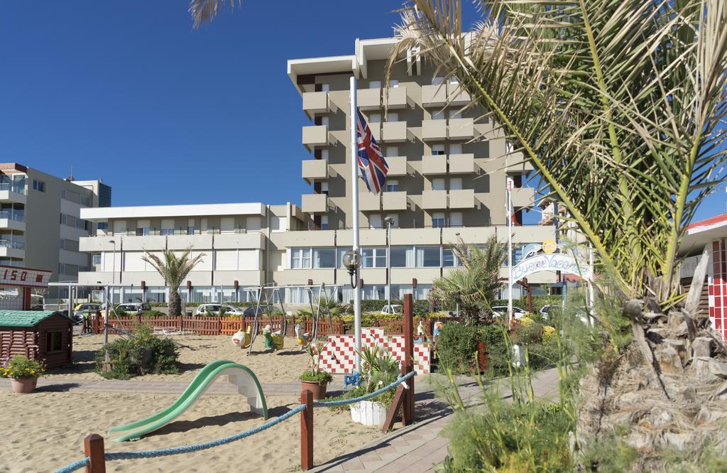 Отзывы про отдых в отеле, Ascot Hotel (Rimini)