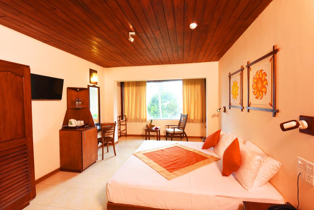 Горящие туры в отель Insight Resort Ахангама