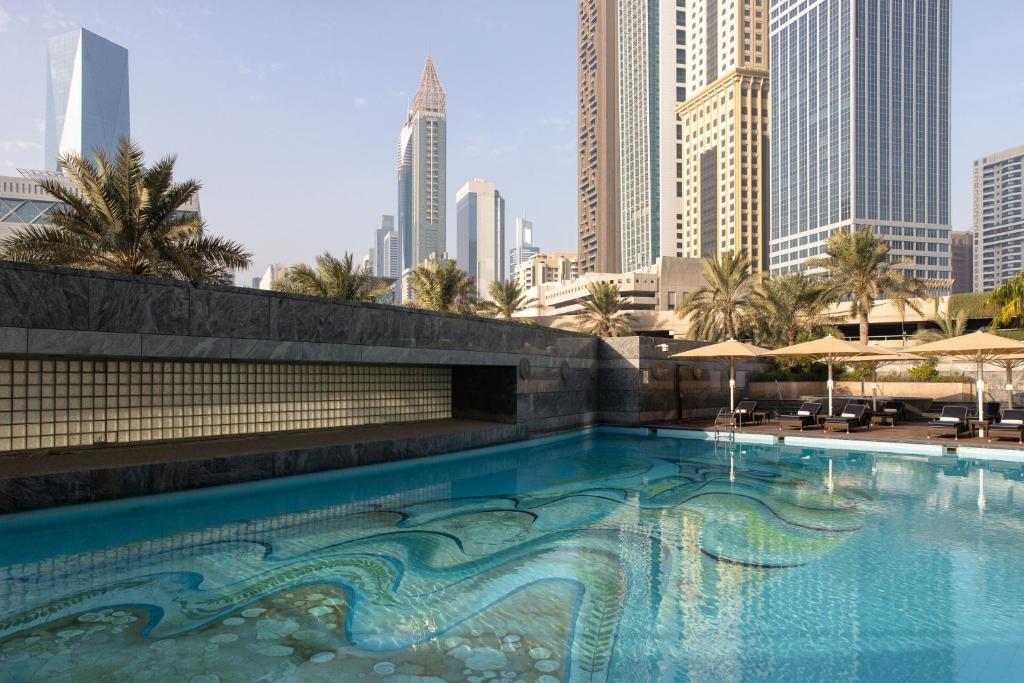 Відгуки гостей готелю Jumeirah Emirates Towers