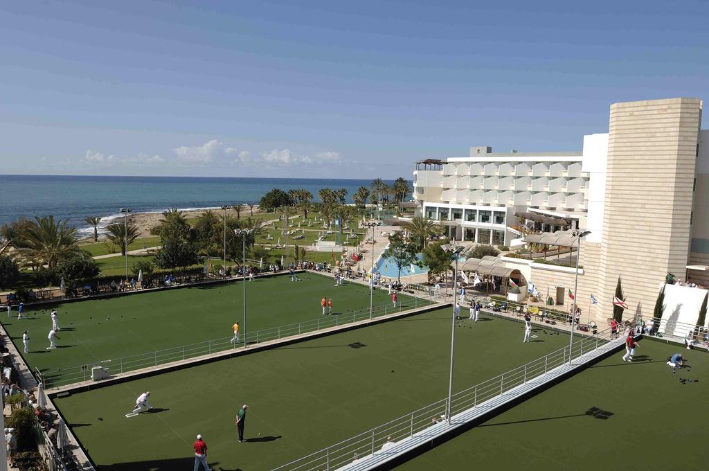 Athena Beach Hotel Кіпр ціни