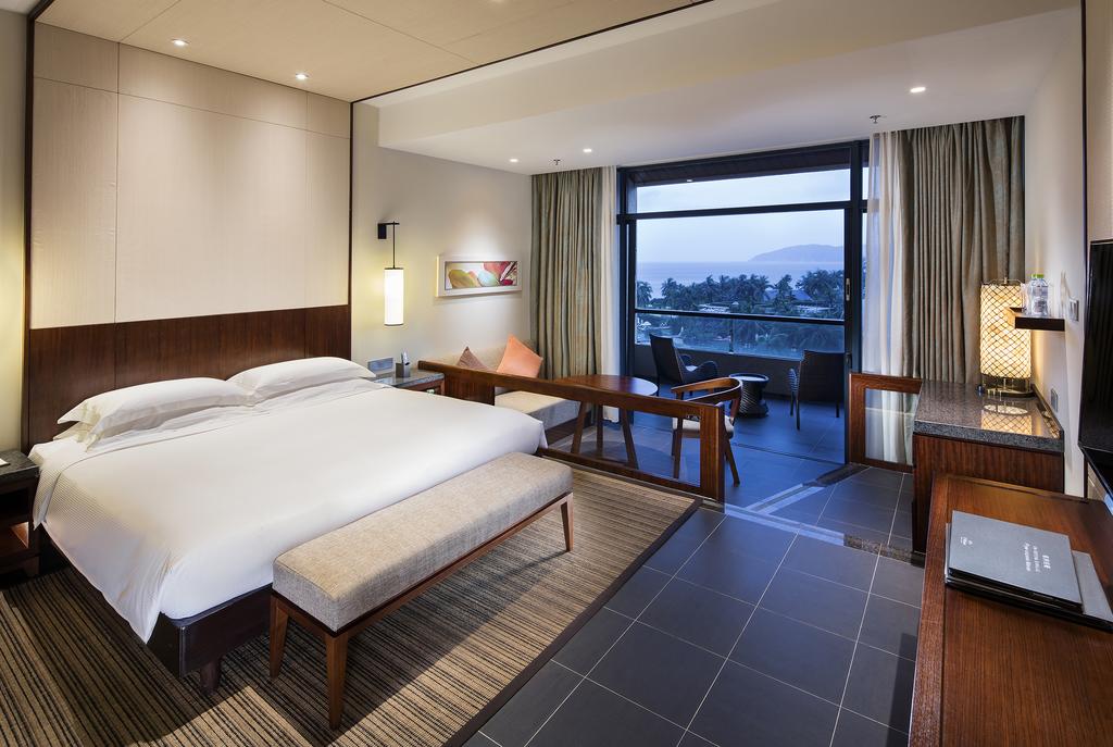 Hilton Sanya Resort & Spa, Китай