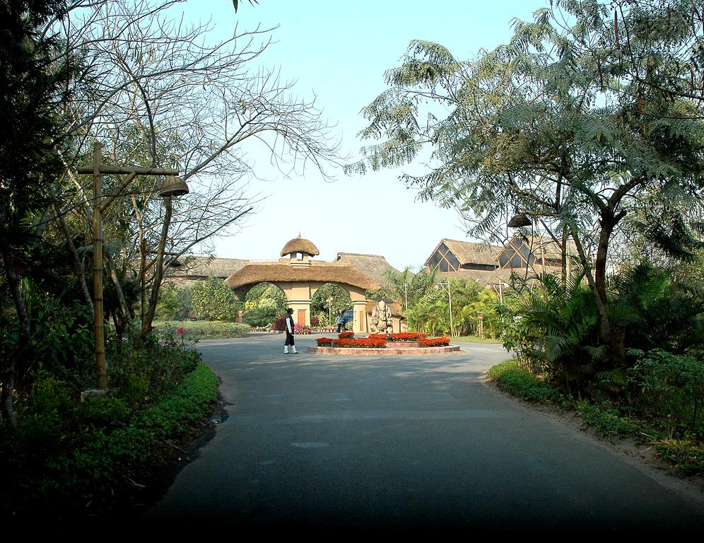 Калькутта, Best Western Premier Vedic Village Spa Resort, 5