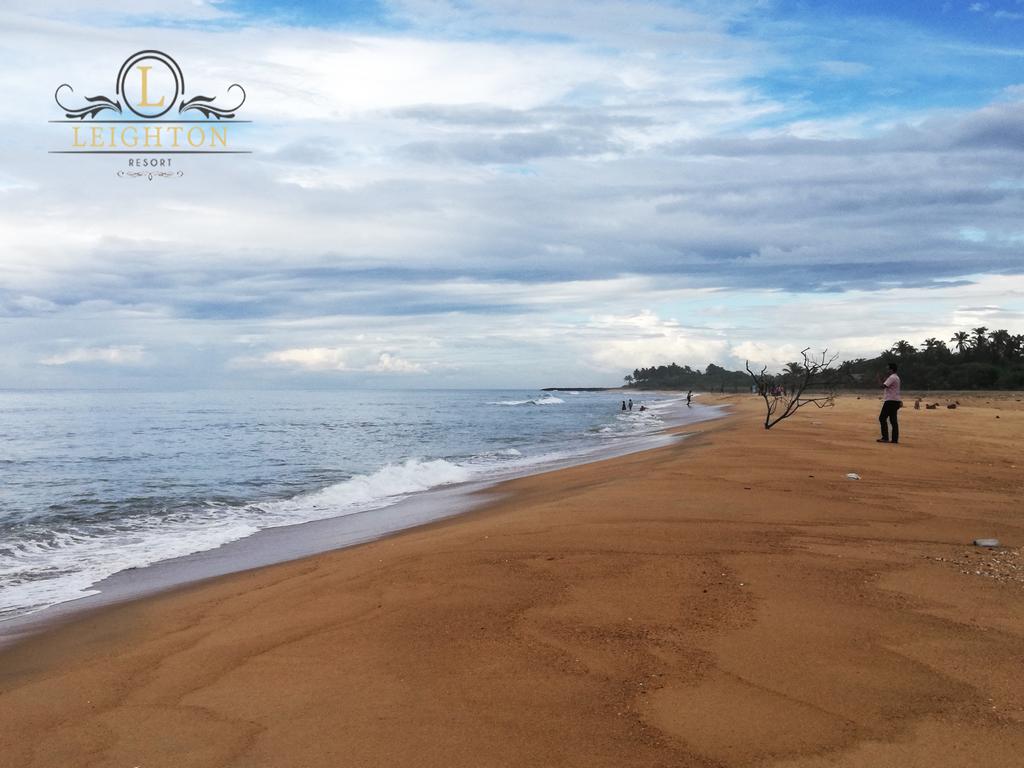 Leighton Resort, Negombo, photos of tours