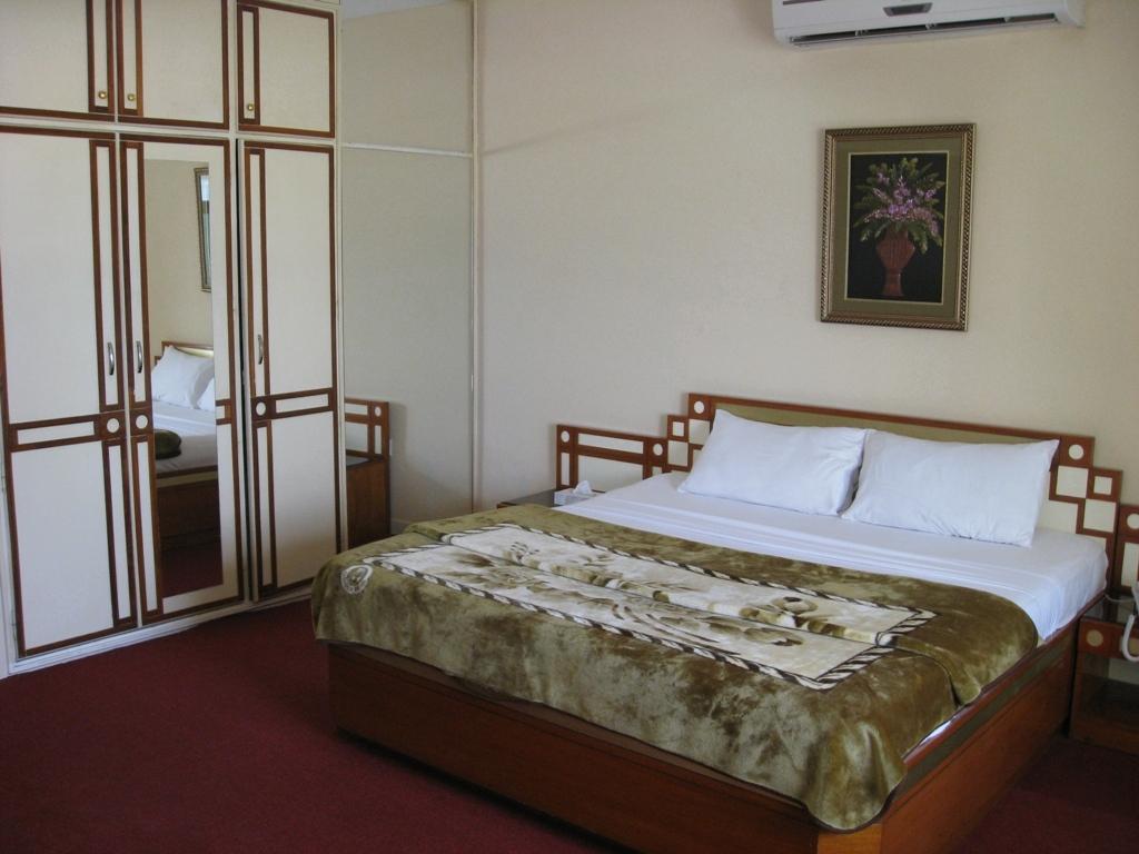 Hotel prices Green House Resort
