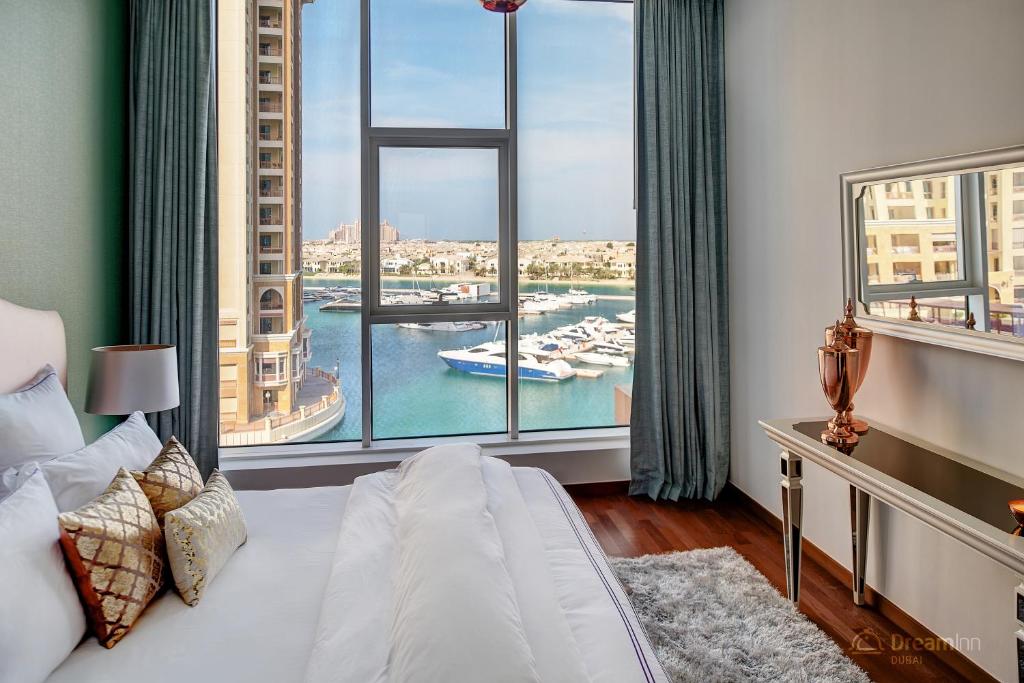 Dream Inn Dubai Apartments - Tiara, ОАЭ, Дубай (город), туры, фото и отзывы